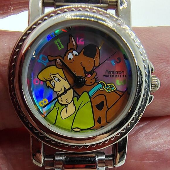 Accessories - Scooby Doo and Shaggy Armitron Yr 2000 Hanna Barbera 2100/144 Ladies Watch